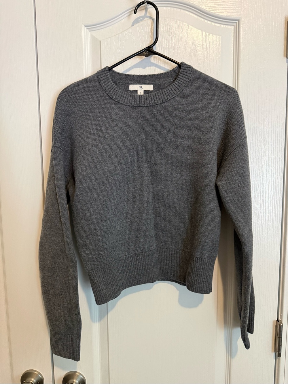 Banana Republic Charcoal Gray Crewneck Sweater - 100% wool
